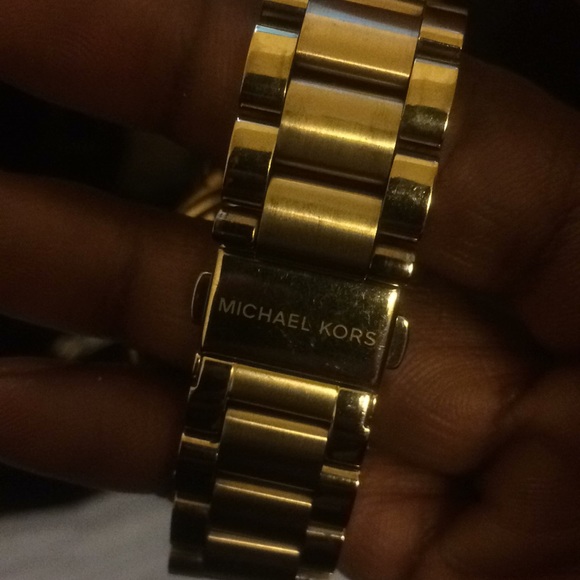 Michael Kors Smart Watch - Picture 2 of 2